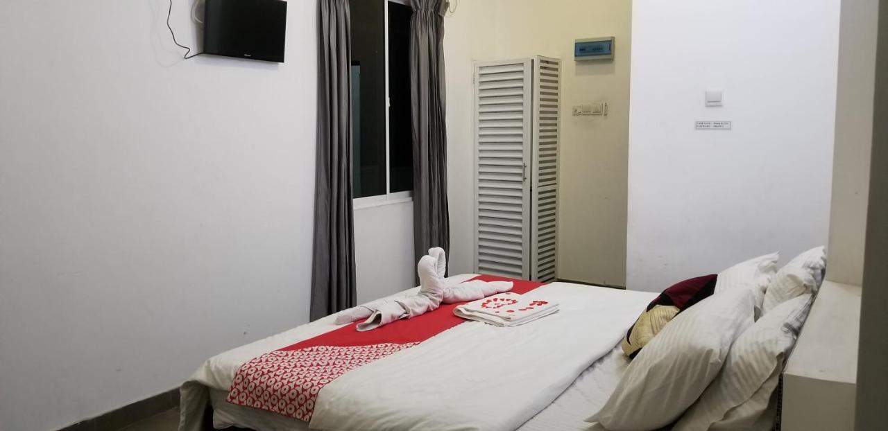 Kings Gate Airport Transit Hotel Katunayaka Bagian luar foto